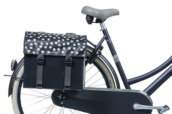 Basil Urban - dubbele fietstas - 48-53L - zwart met lichte stippen - Leroy fietsen